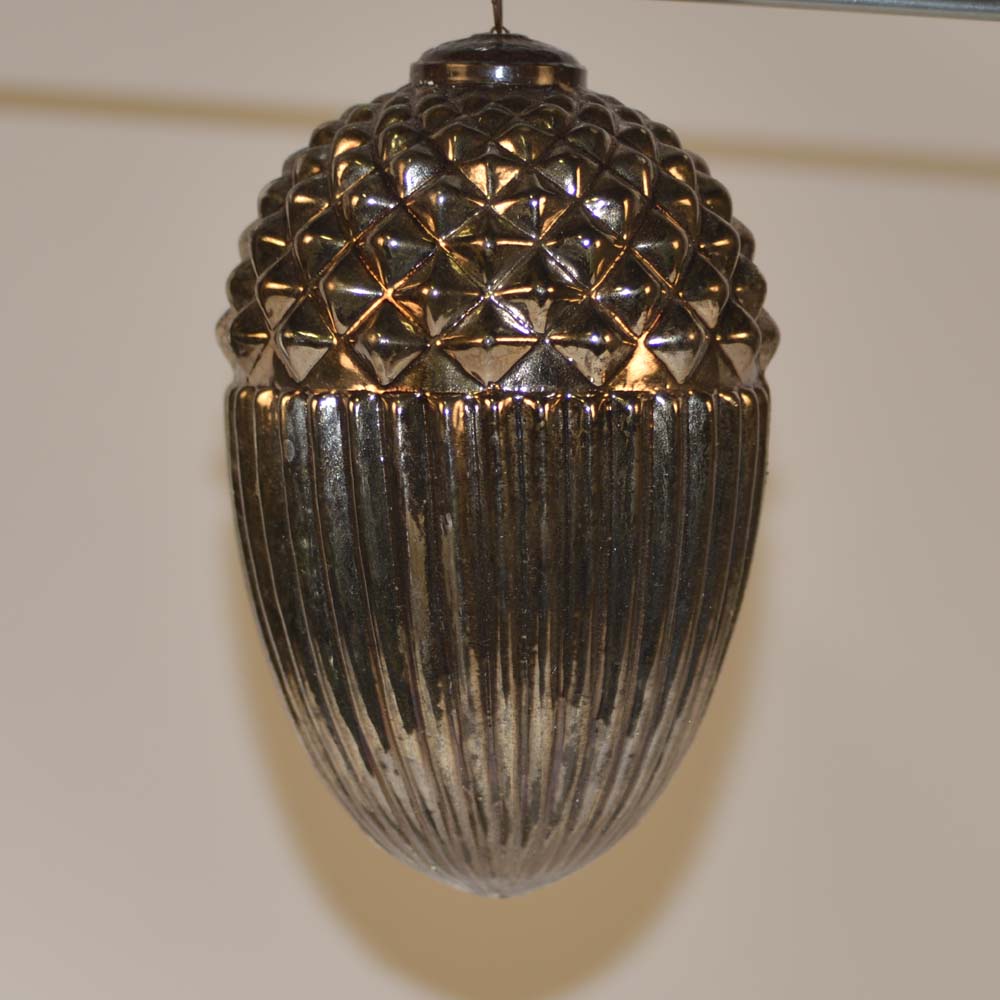 Glass acorn hang.