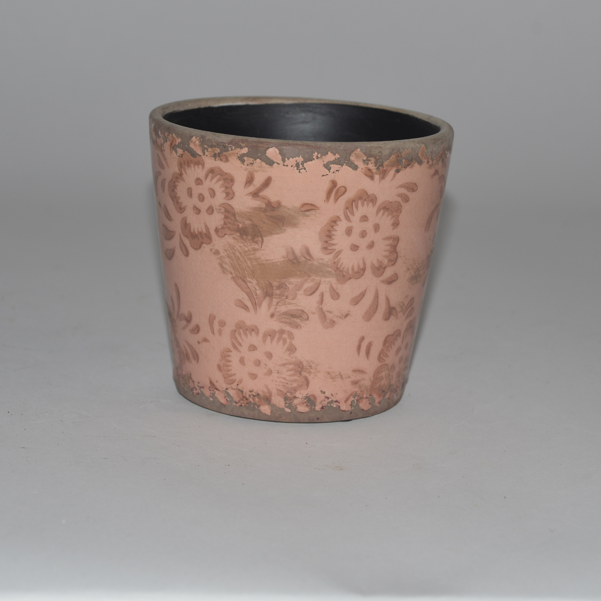 Ceramic pot