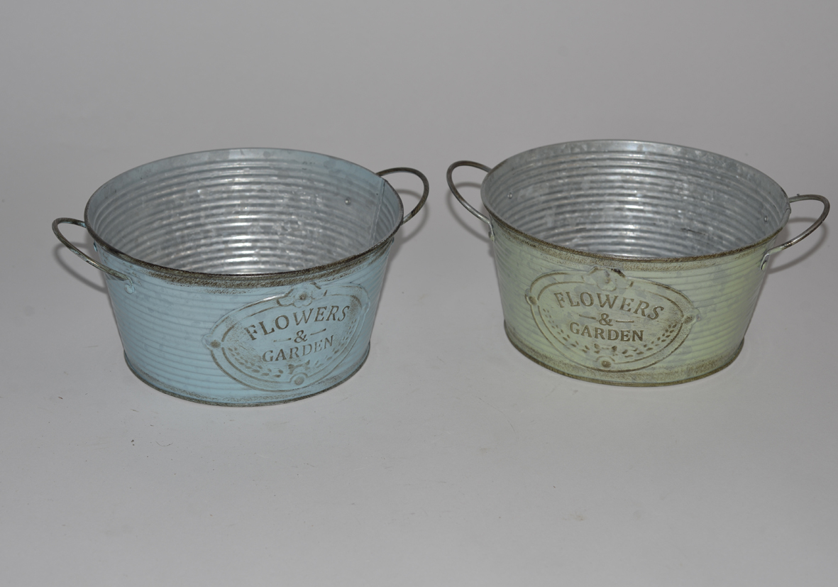 Bowl w.handle