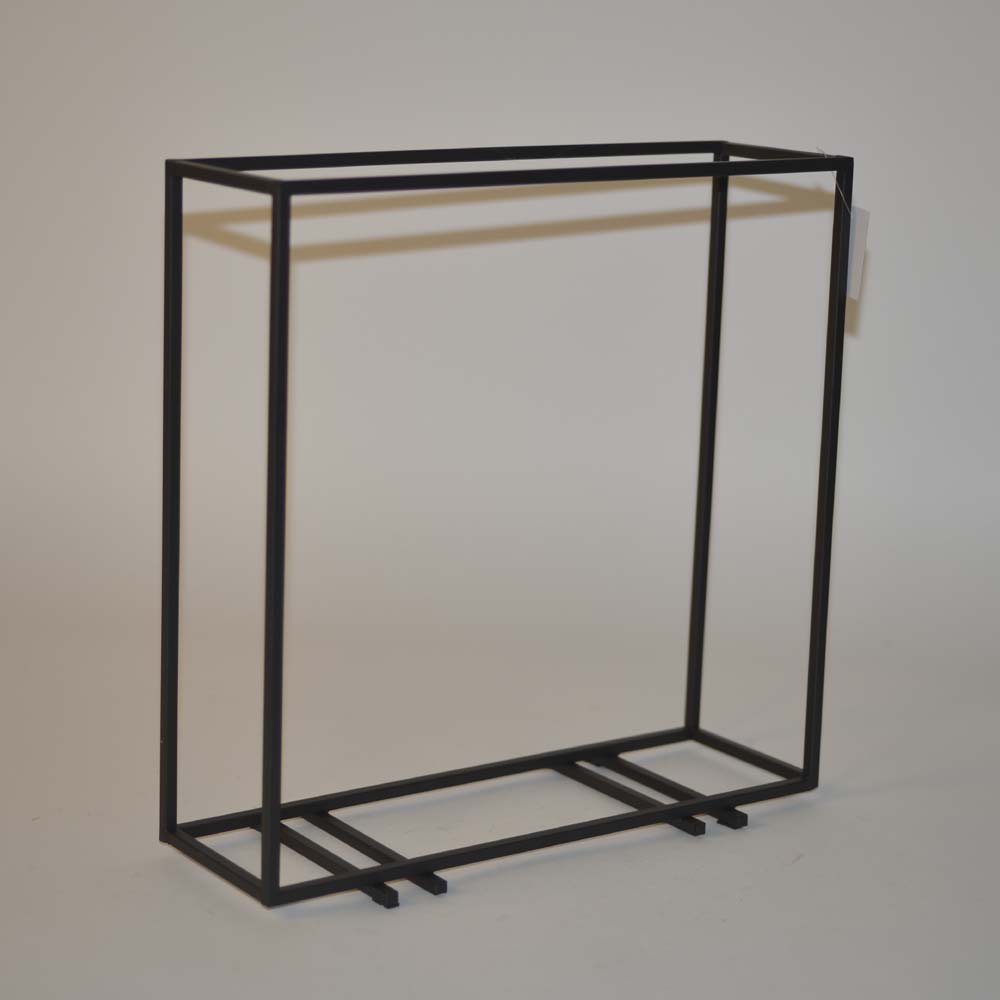 Metal frame sq.